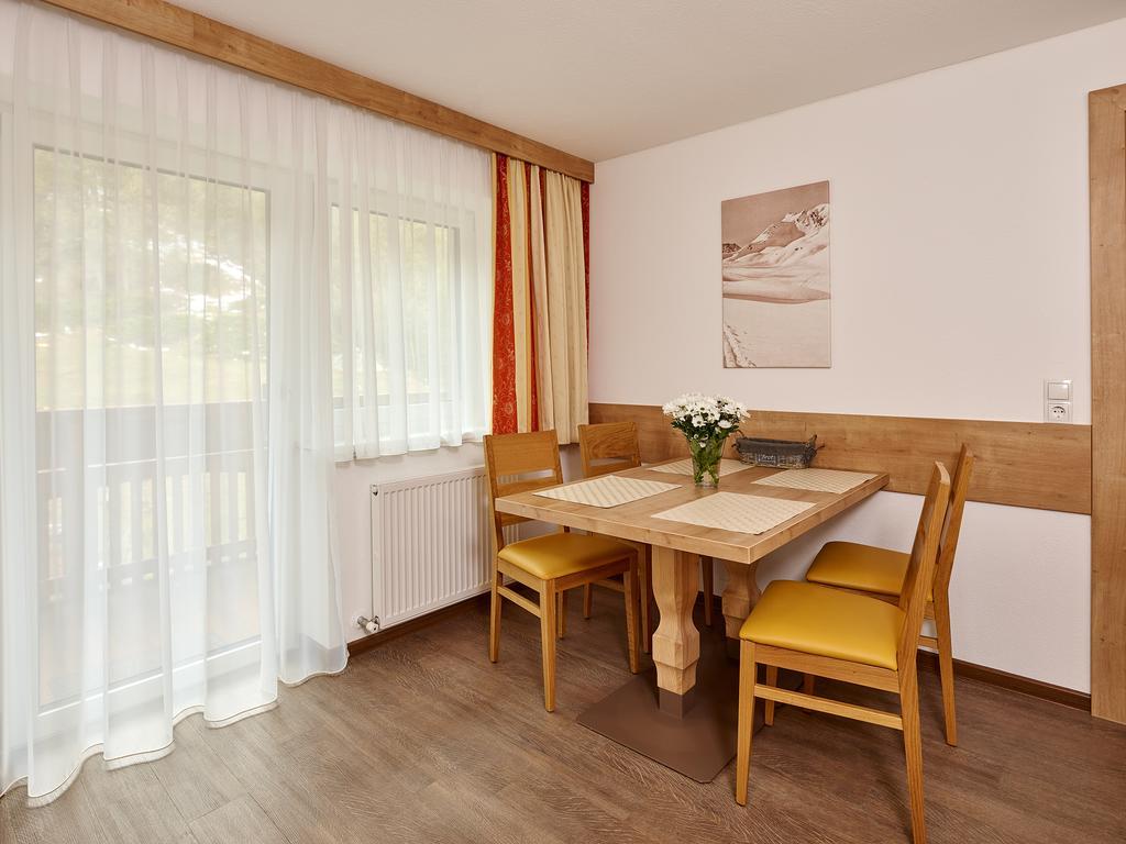 Appartement Gaestehaus Bergkristall Sölden Buitenkant foto