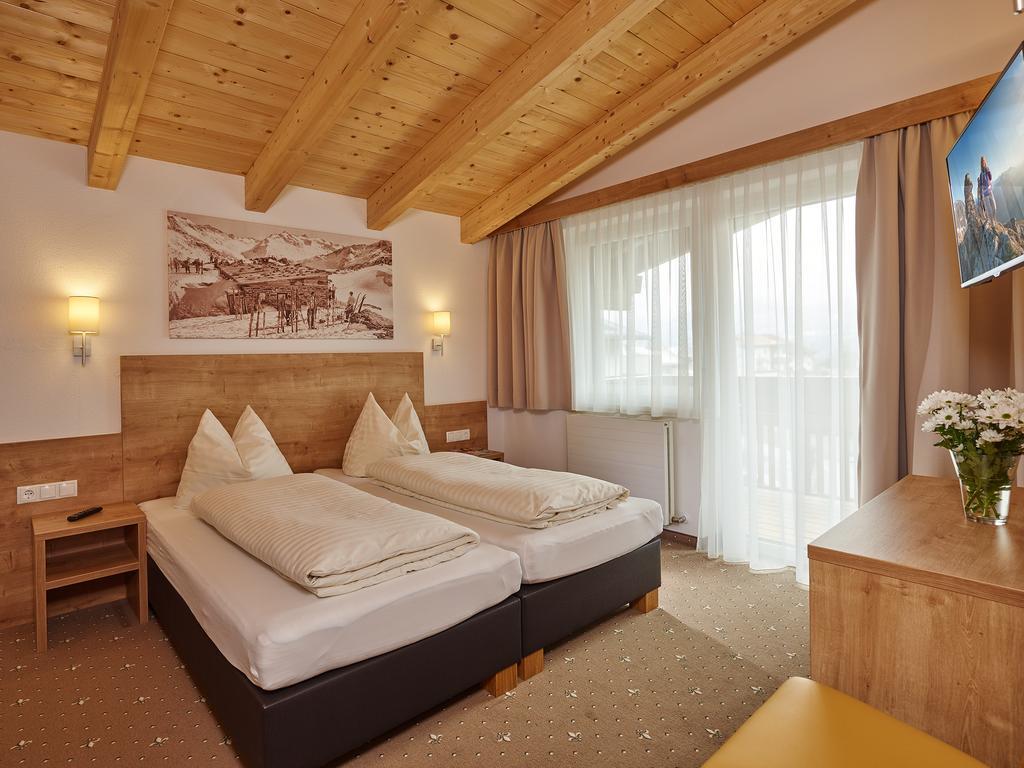 Appartement Gaestehaus Bergkristall Sölden Buitenkant foto