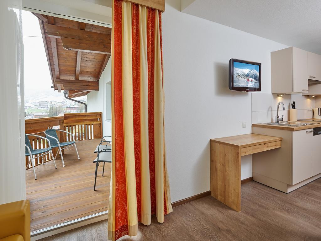 Appartement Gaestehaus Bergkristall Sölden Buitenkant foto